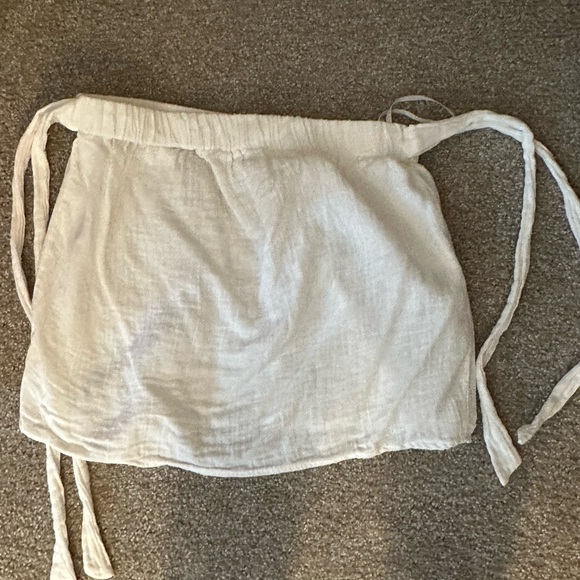 By the way strapless top with shoulder ties. size small. - Picture 1 of 2